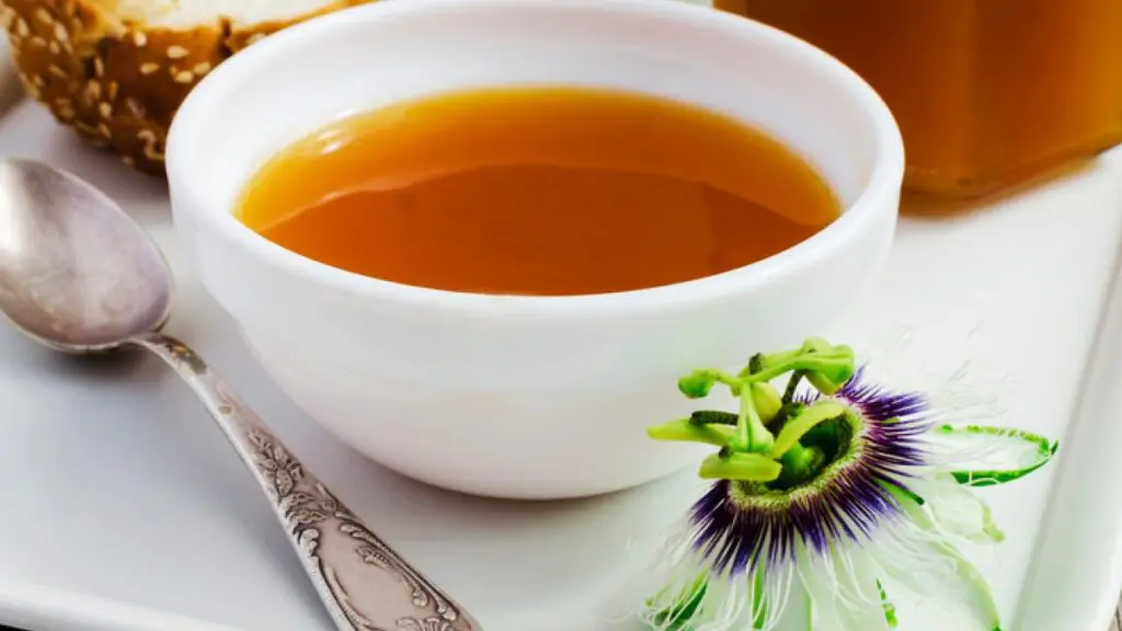 El té que cambiará tus noches para siempre: te hará dormir en 5 minutos