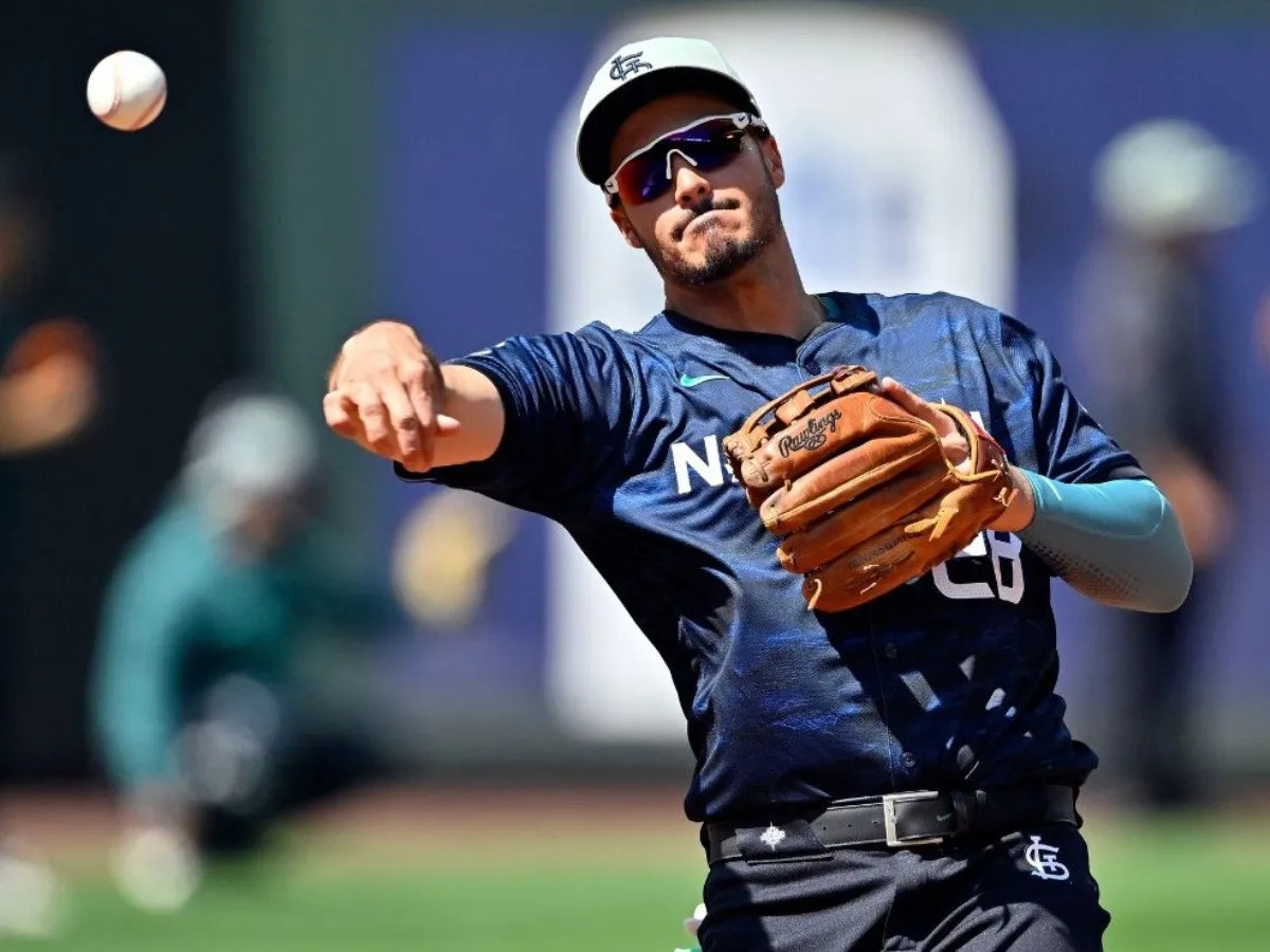 Nolan Arenado: "Los dominicanos hacen que el béisbol sea mejor"