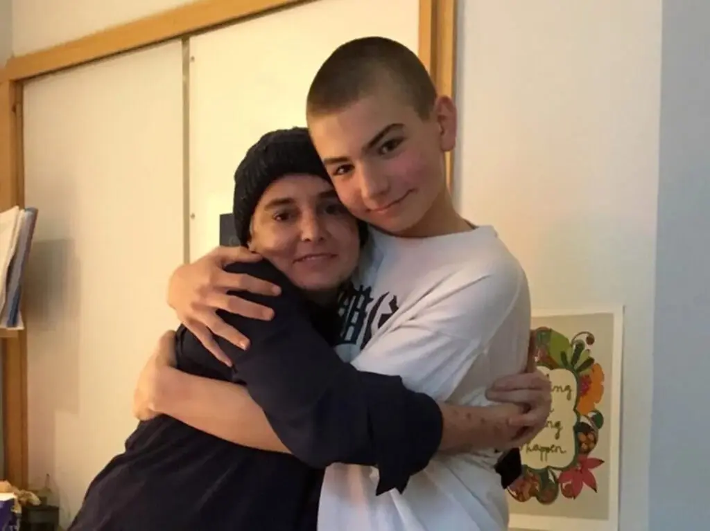 Sinead O'Connor, leyenda de la música irlandesa, fallece a los 56 años