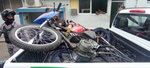 En carreras clandestinas en Bahoruco policías apresan cuatro personas