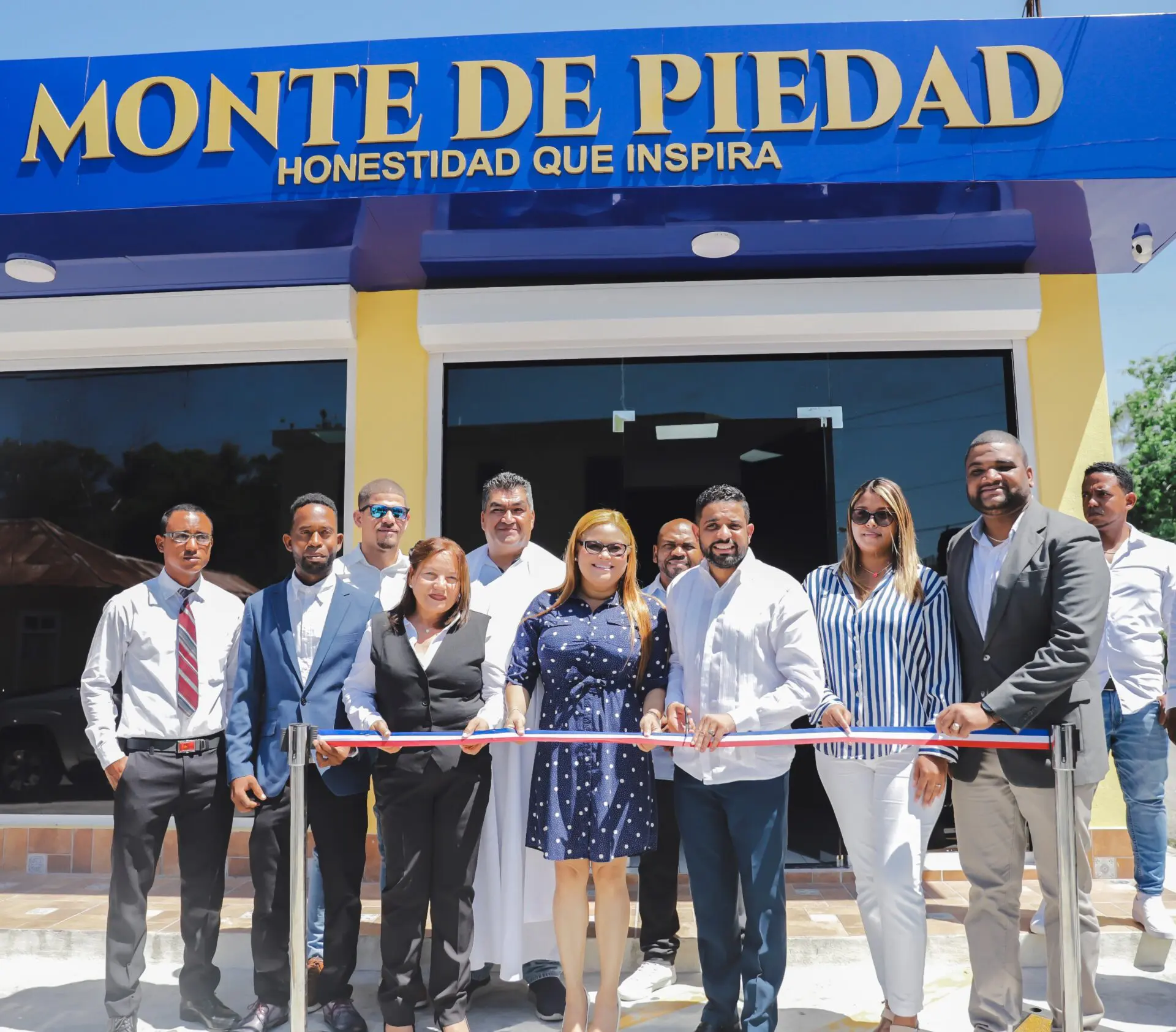 Monte de Piedad inaugura nueva sucursal en Azua