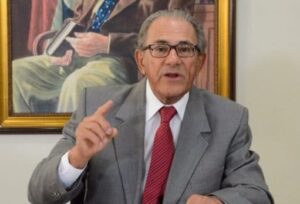 FP dice: Sargazo desnuda incompetencia e ignorancia del gobierno
