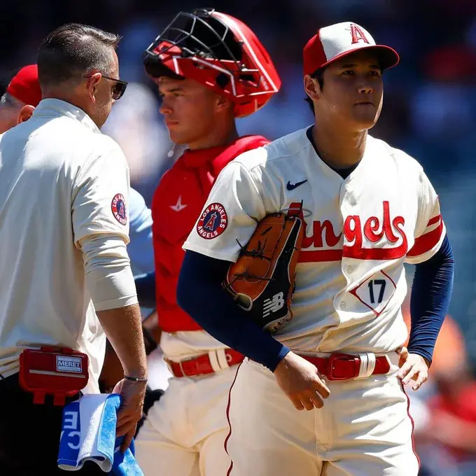 Ohtani no volverá a lanzar en 2023 tras desgarre del ligamento UCL