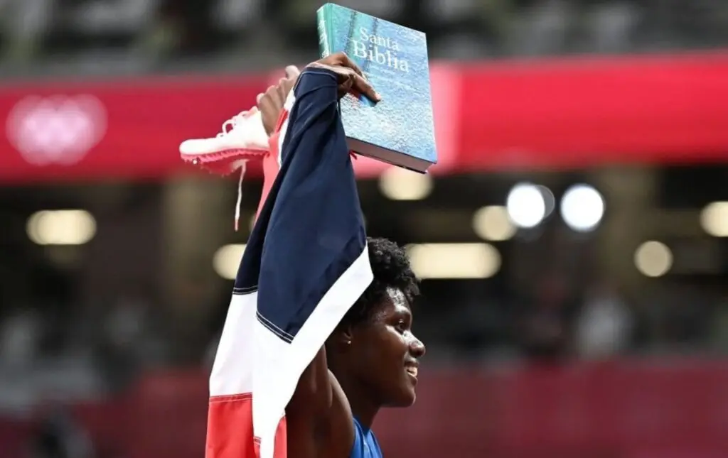 El desierto que tuvo que pasar Marileidy Paulino para lograr el oro mundial