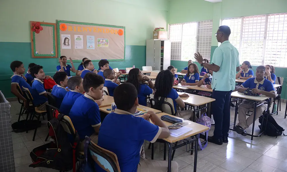 Los maestros esperan lograr las metas de aprendizaje de sus alumnos. Félix de la Cruz