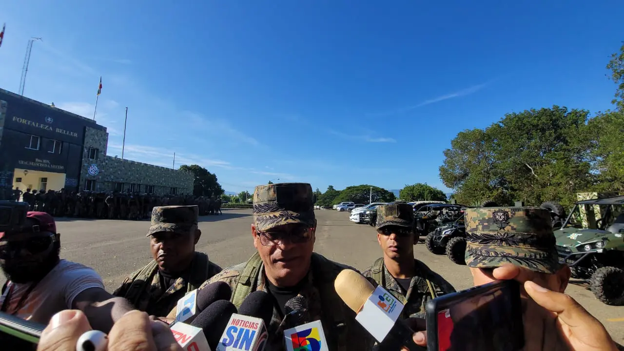 Ejército se reúne en la frontera con comisiones de la ONU y OIM