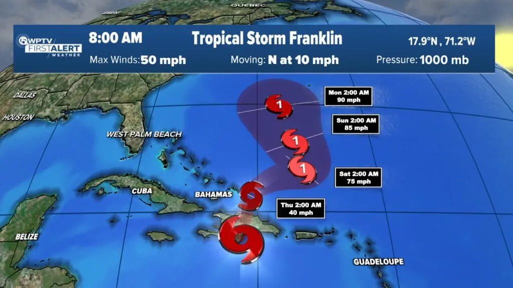 Franklin toca tierra en el sur de República Dominicana con lluvias torrenciales