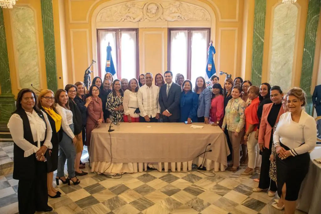 Gobierno pasa balance a trabajos en gestión de las 31 gobernadoras