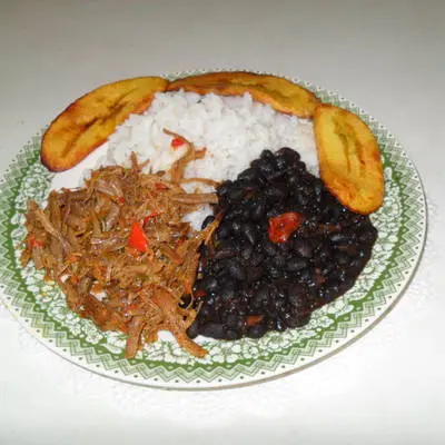 Pabellón criollo.