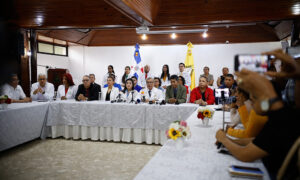 Los médicos se mostraron preocupados ante la situación que se está presentando en el país por el dengue. Luduis Tapia