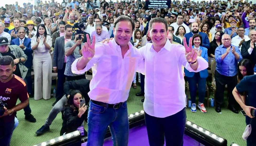 Abel llama a cerrar filas con Víctor Fadul en Santiago