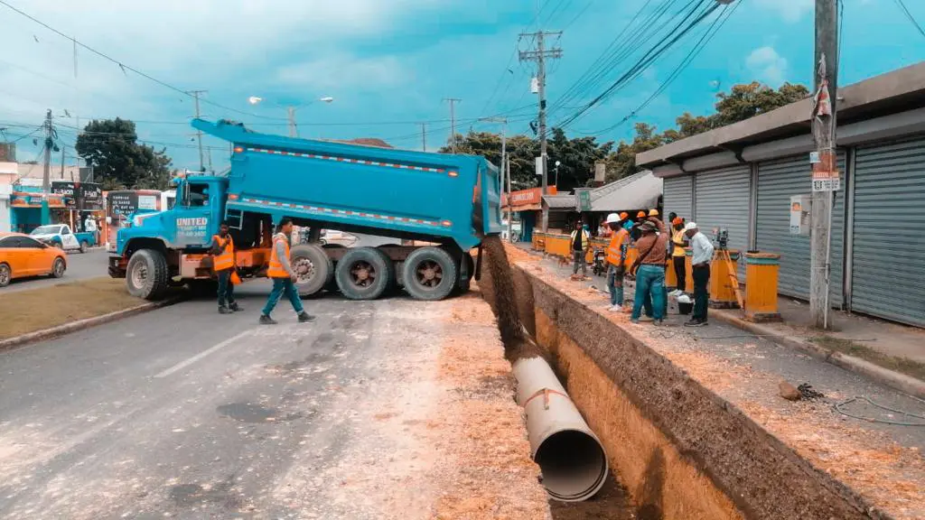 CAASD instala 108,305.74 metros de redes de distribución de agua