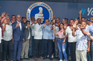 PRM juramenta al director distrital de La Jaiba, Puerto Plata