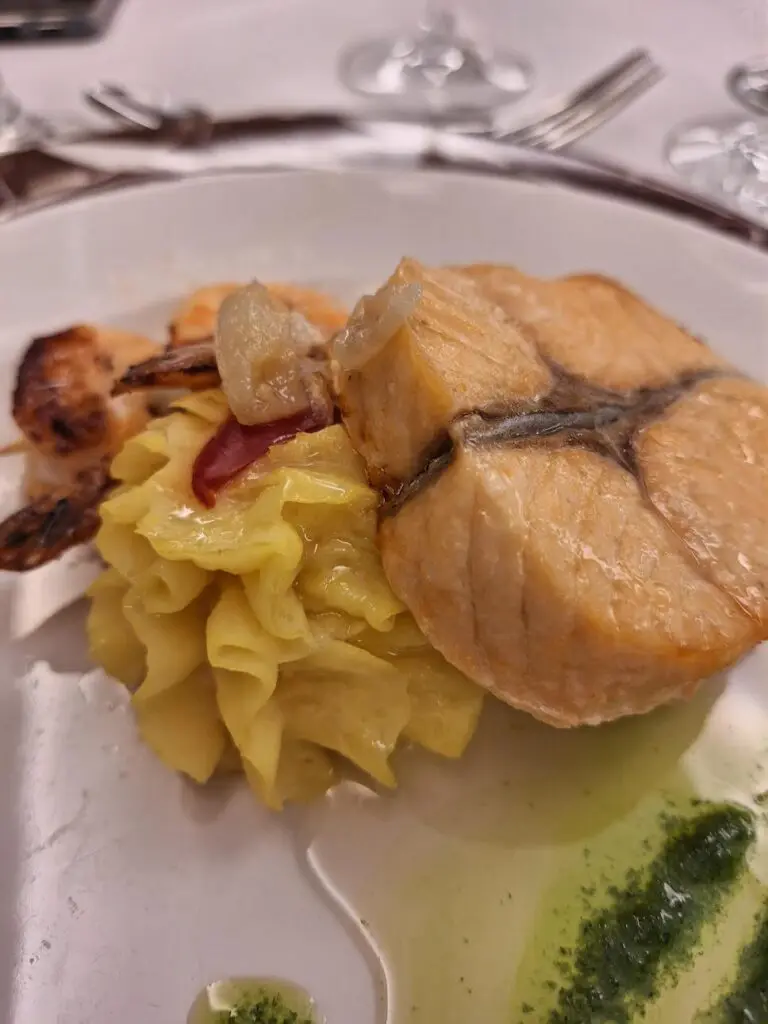 Algunos de los platos degustados durante linauguración