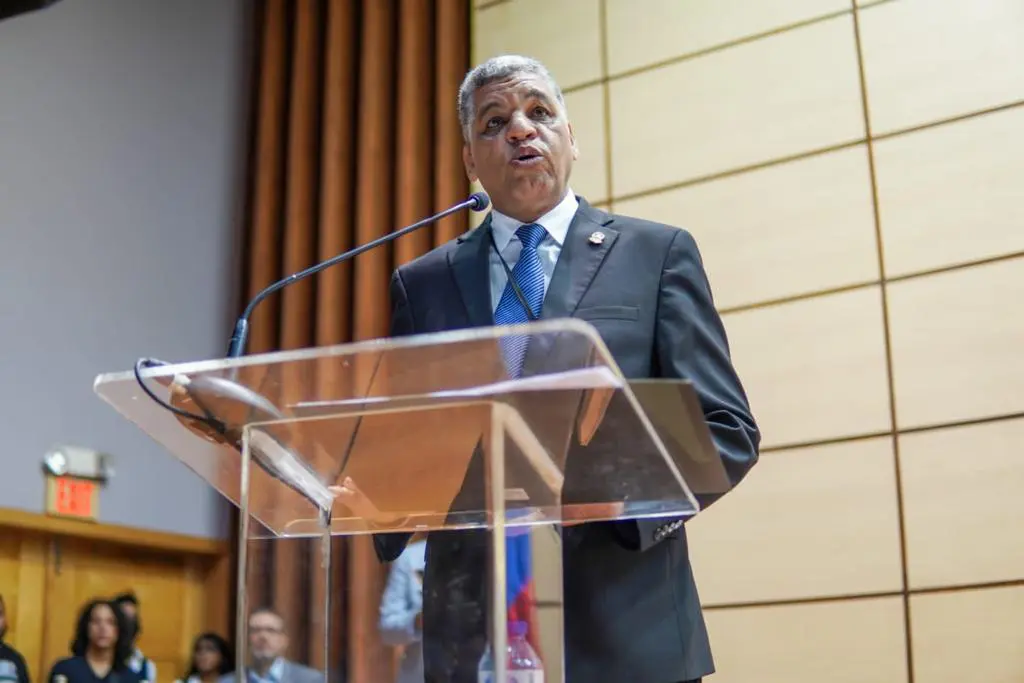 PHD propone al gobierno profundizar el cambio