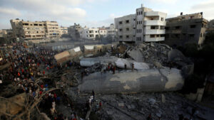 OMS dice que más gente en Gaza puede empezar a morir por enfermedades que por bombardeos