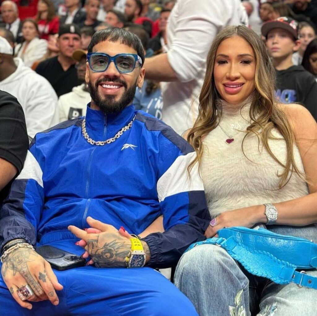 Las novias de Anuel AA saben que a él le gusta la NBA