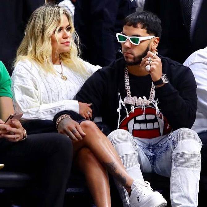 Las novias de Anuel AA saben que a él le gusta la NBA