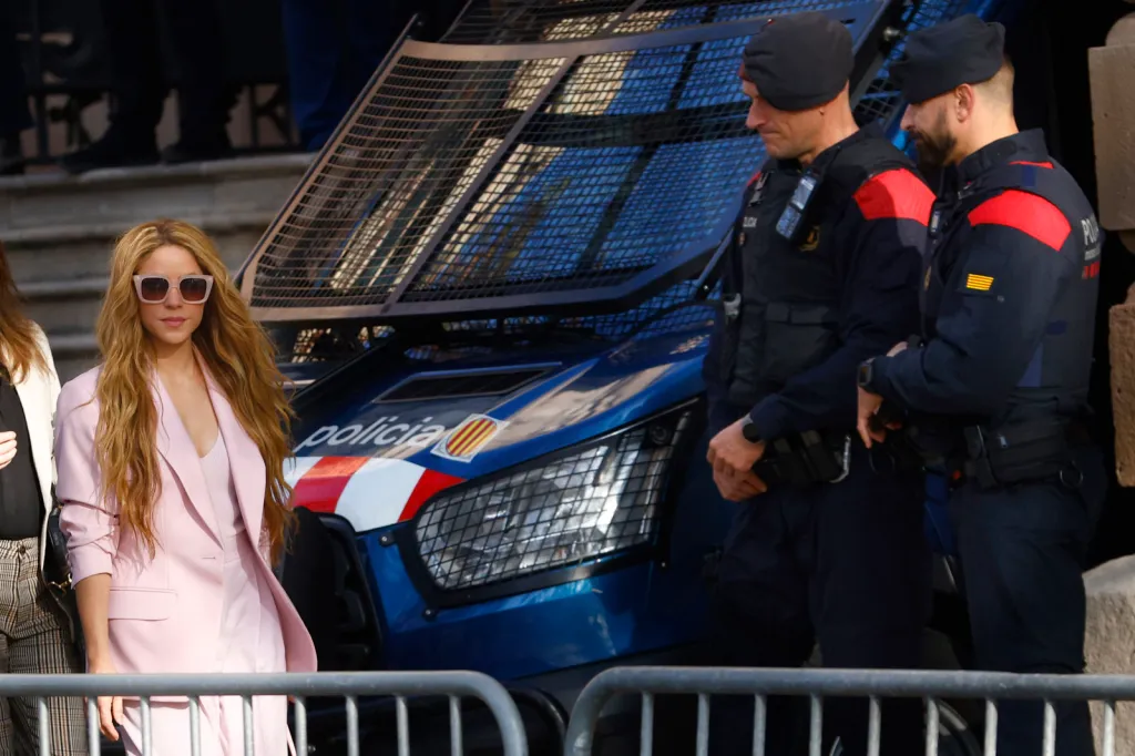 Shakira aceptó que defraudó 14,5 millones de euros a la Hacienda española