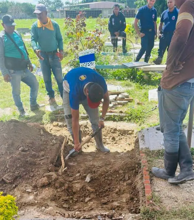 FOTOS: así exhumaron el cadáver del rapero Canserbero en Venezuela