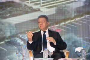 Presidente del partido Fuerza del Pueblo, Leonel Fernández