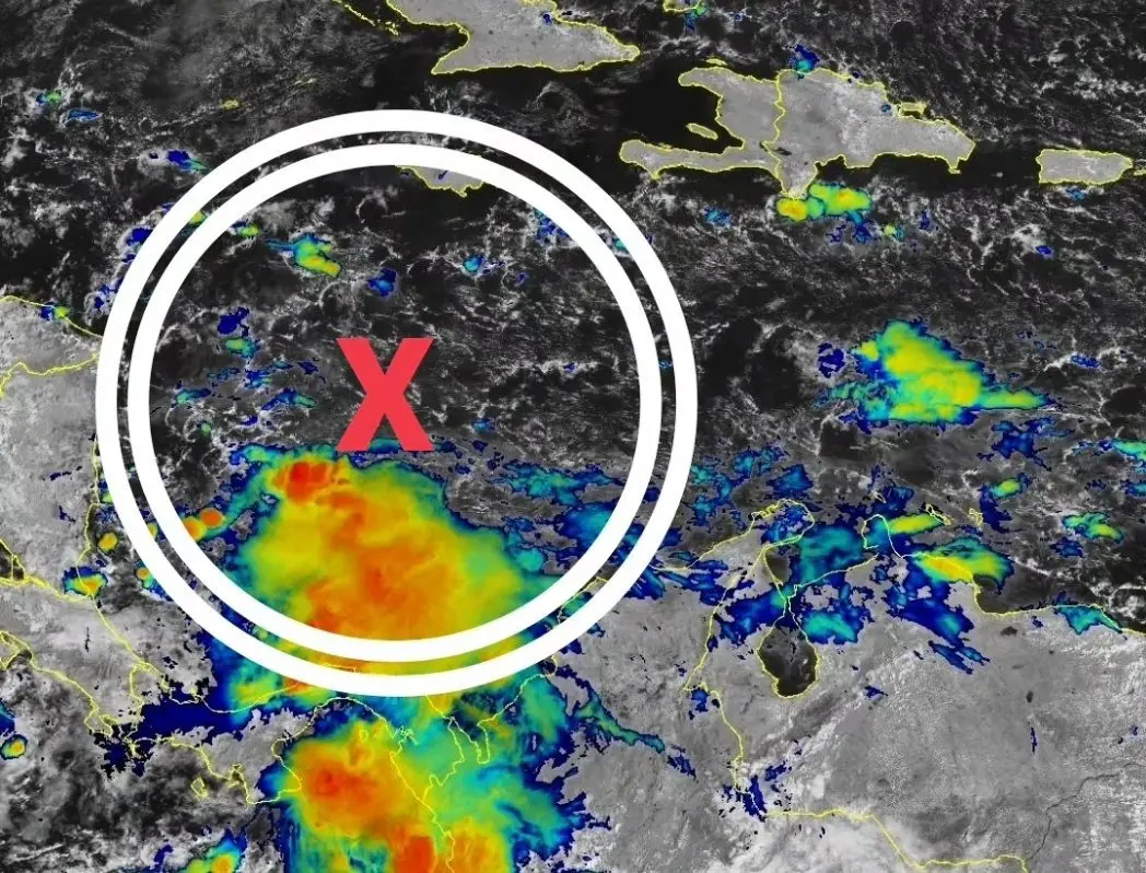 Monitorean posible formación de depresión o tormenta tropical