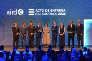 MICM recibe Galardón a la Labor Institucional en Apoyo al Sector Industrial