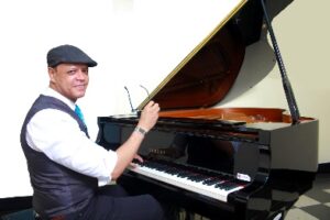Darys Contreras dijo en el 2024 pondrá a sonar en las emisoras del país su álbum musical