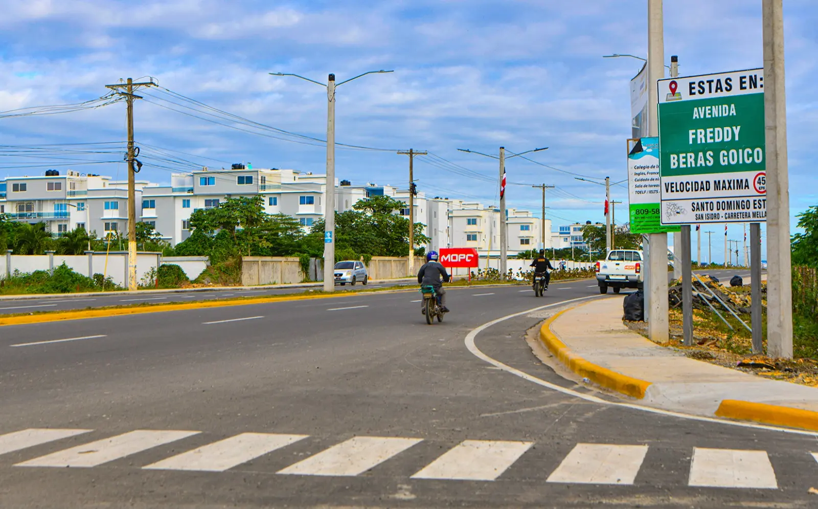 Abinader inaugura avenida Freddy Beras Goico en Santo Domingo Este