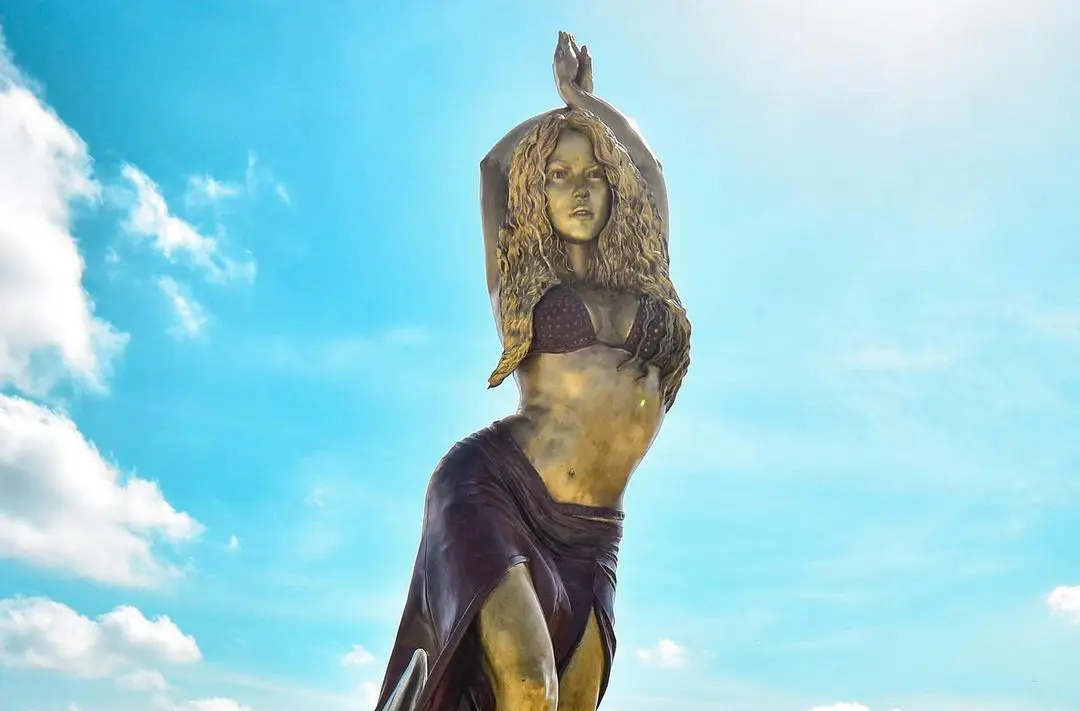 Así es la nueva estatua de Shakira en Barranquilla