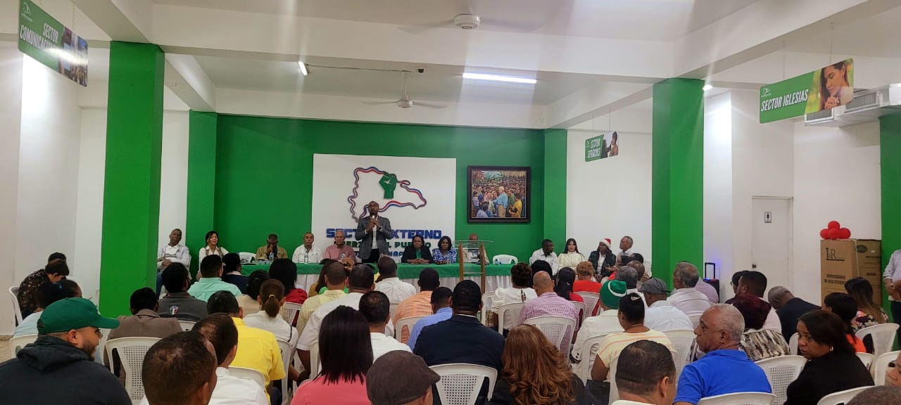 FP realiza encuentro de capacitación estratégica para candidatos