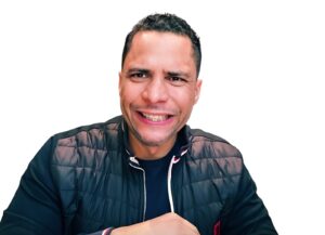 Alexander Cardini se une a visión de Domingo Contreras