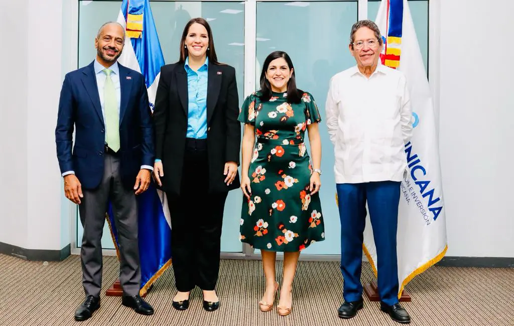 Embajada realiza 1era Misión Comercial de Bahamas en Dominicana