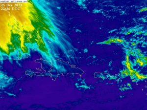 Continuarán temperaturas frescas y chubascos aislados
