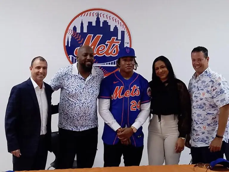 ¿Cuántos hijos de Vladimir Guerrero han firmado en la MLB?