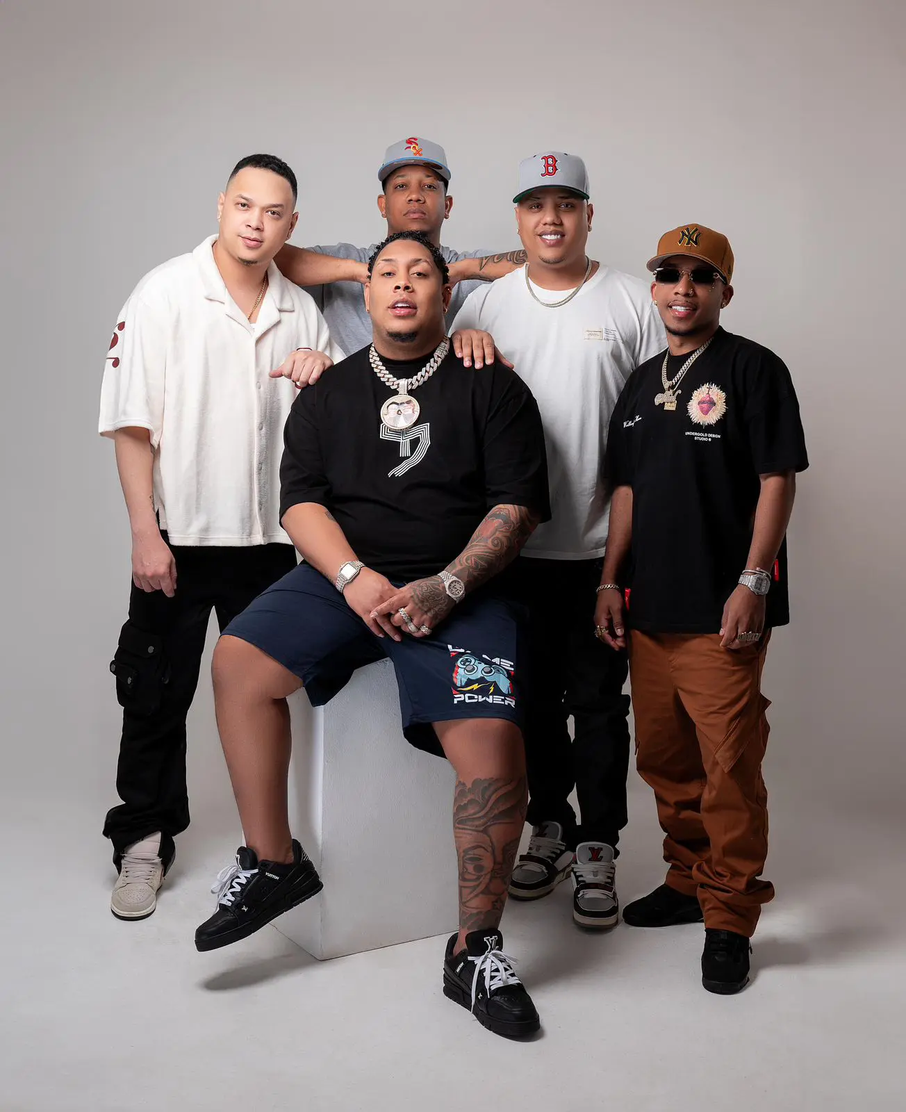 Bulin 47 se prepara para lanzar primer álbum musical, mientras promueve ...