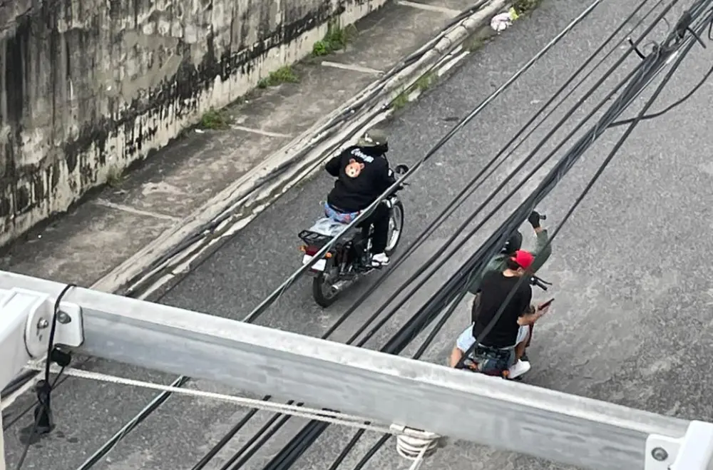 Captan en video supuesto asalto a vehículo en Km 9 de Autopista Duarte