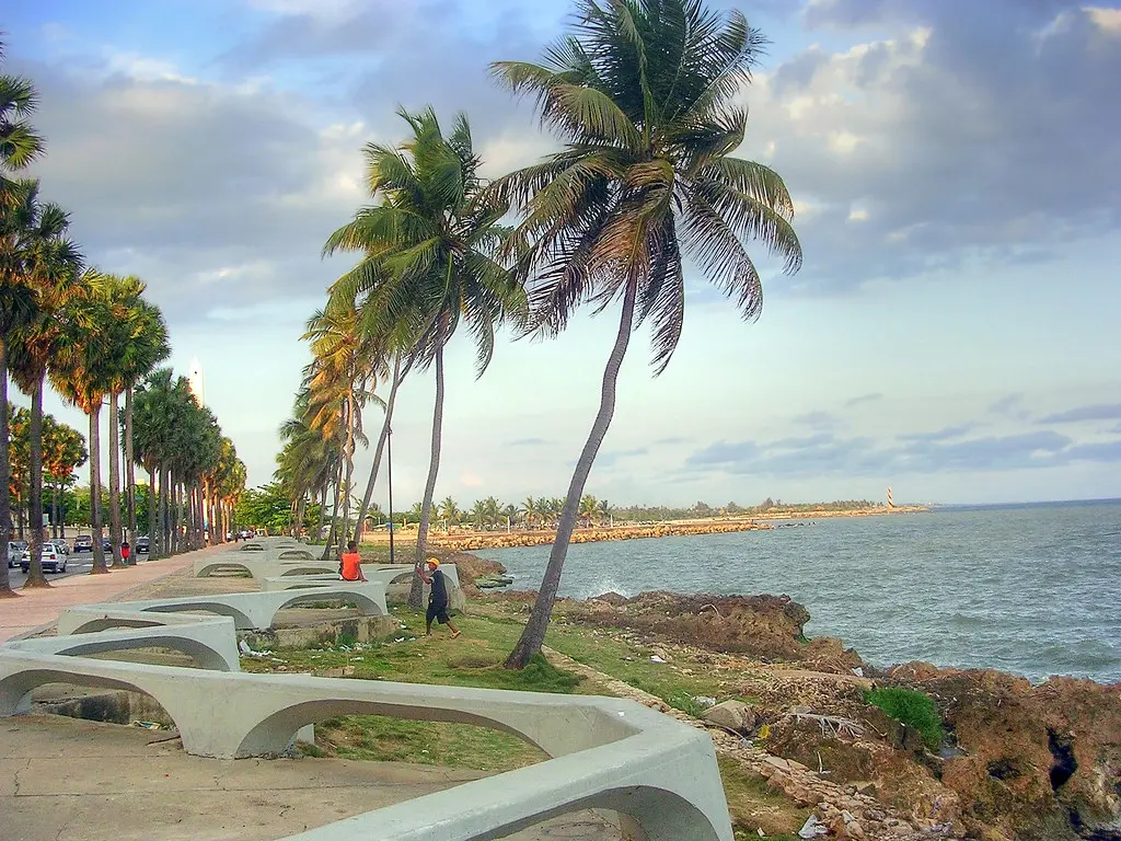 Ambiente mayormente soleado con chubascos aislados para este viernes