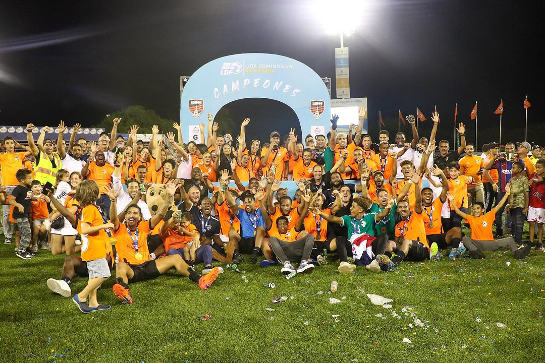Presidente de la FIFA felicita al Cibao FC por su campeonato