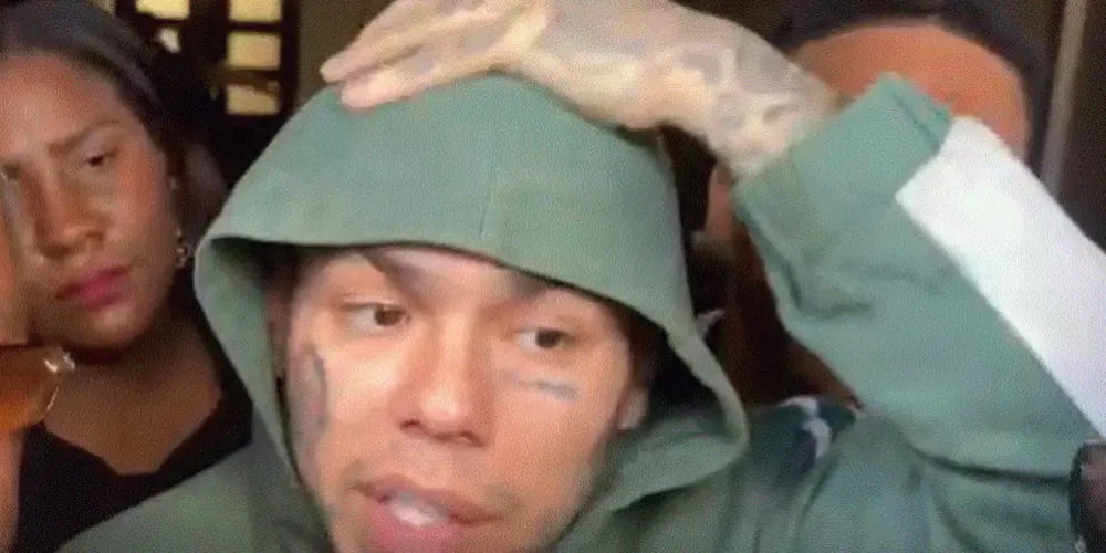 "Me estaban haciendo una maldad" dijo Tekashi al salir en libertad