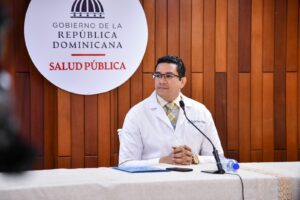 Salud dice tiene medicamentos e insumos para tratar casos de Covid