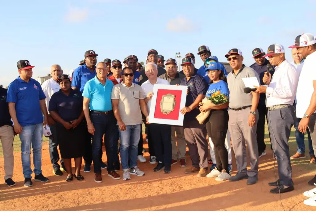 ABEPROSADO inaugura Torneo de Béisbol Superior