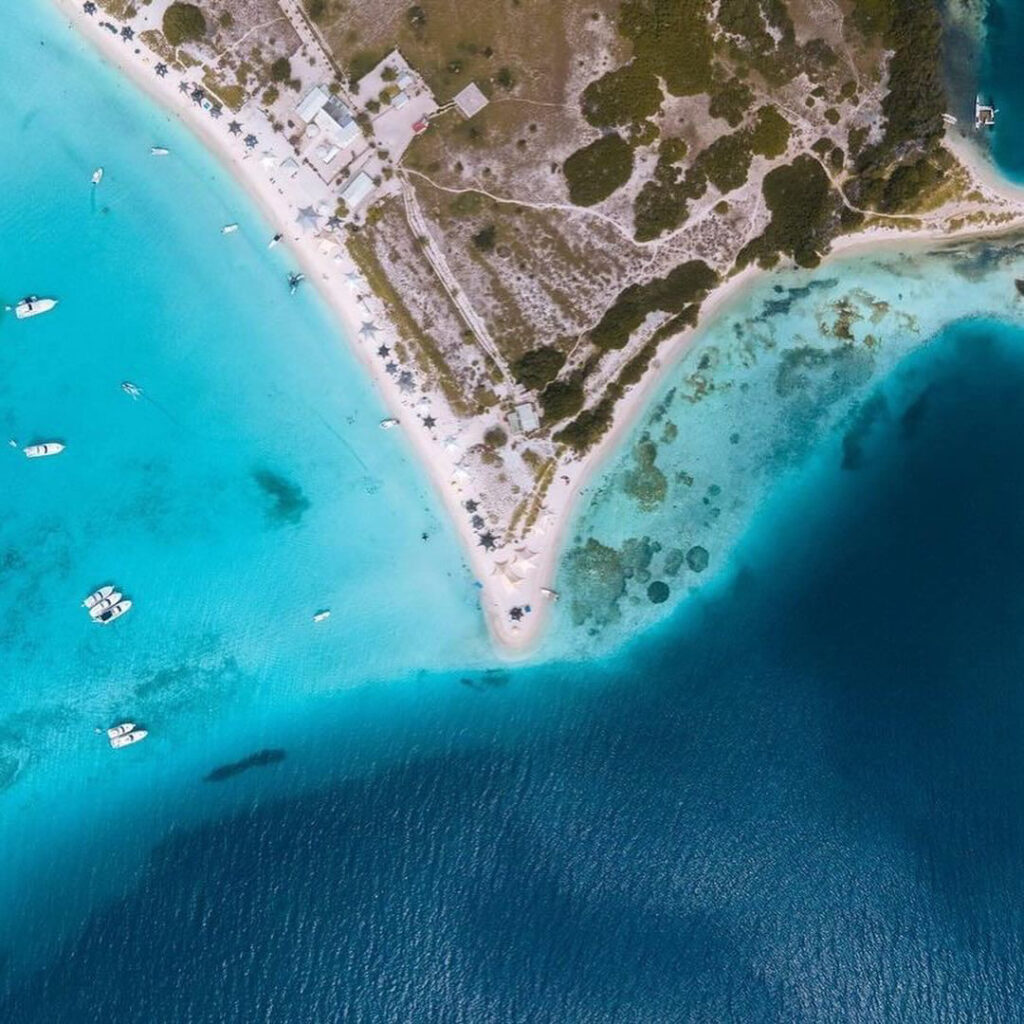 Viaja a Los Roques en ferry: desde dónde sale y cuál es el precio del boleto