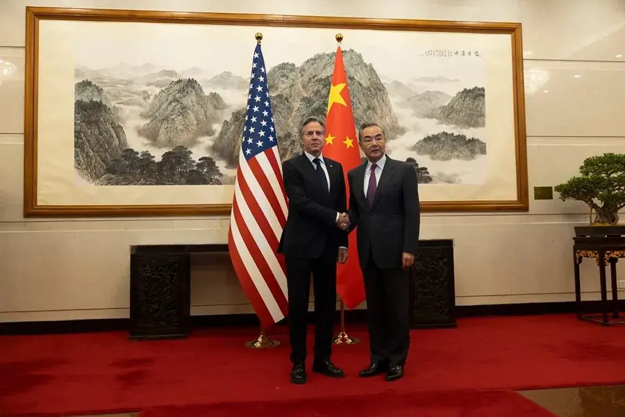 Blinken pide a China que “no ayude” a Rusia con el suministro de componentes de Defensa