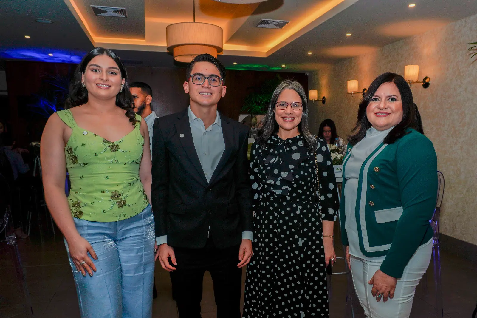 Georgina Pérez, George Pérez, Yara Hernández y Minerva Veloz. FUENTE EXTERNA