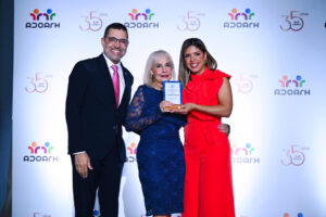 Emmanuel Blanc, Casilda Arriaga y Jeaune Marie Badía. FUENTE EXTERNA