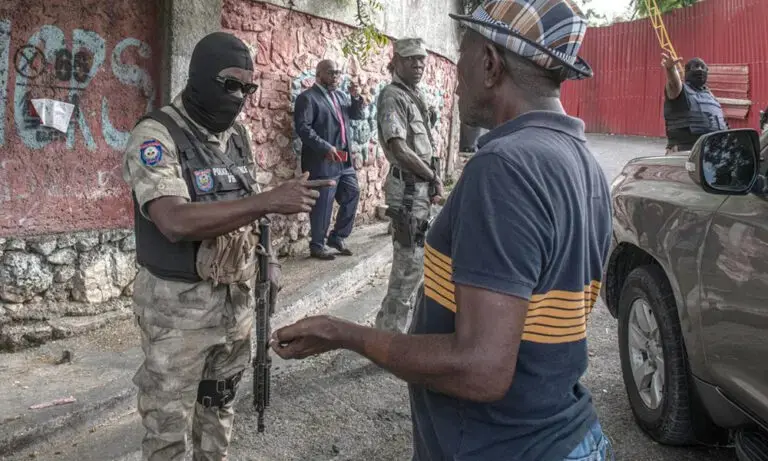 Haití extiende por 3 días el toque de queda en el departamento donde está Puerto Príncipe