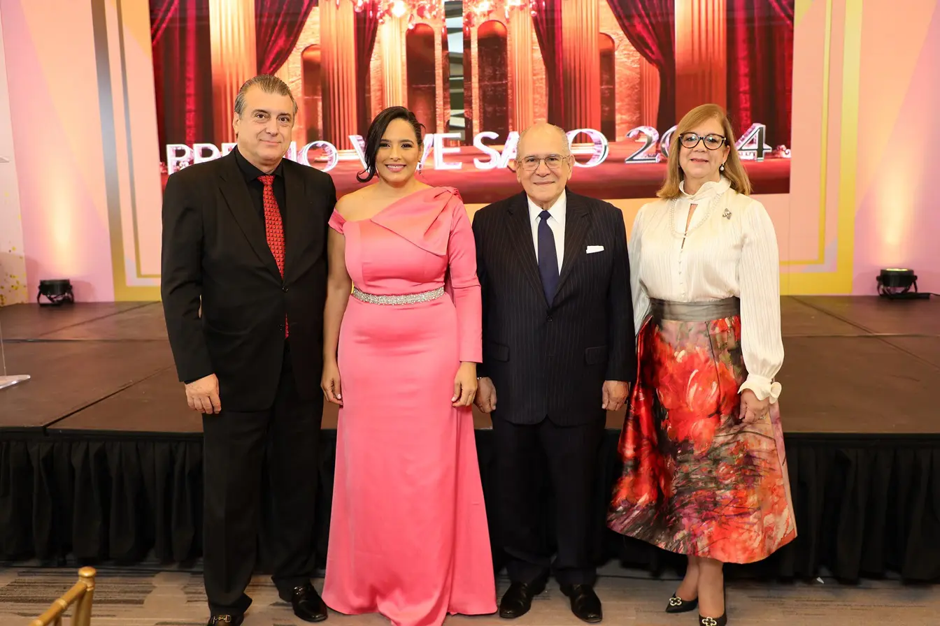 Fernando Moreno, Elizabet Gutiérrez, Jesús Feris Iglesias y Mónica Thorman