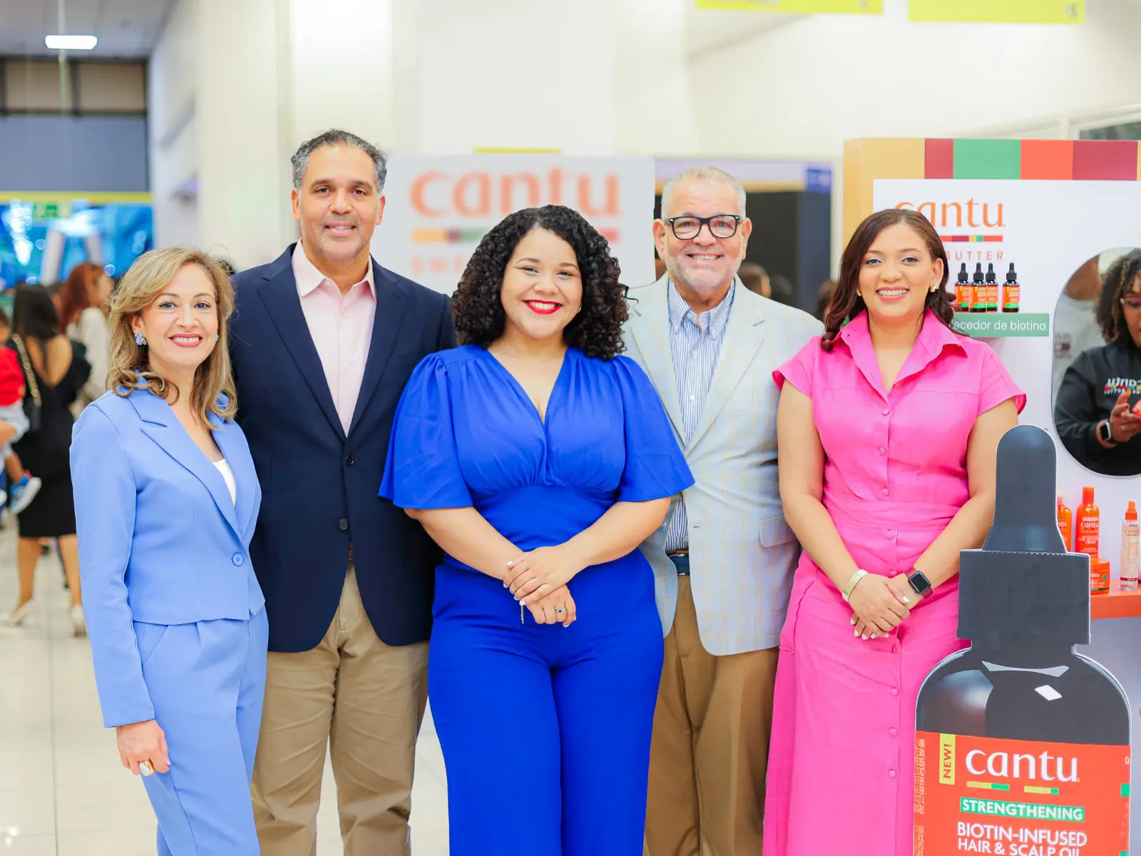 Dulce Cabreja, Miguel Díaz, Laura González, Wilfredo Mallen y Carmen Nolasco. FUENTE EXTERNA