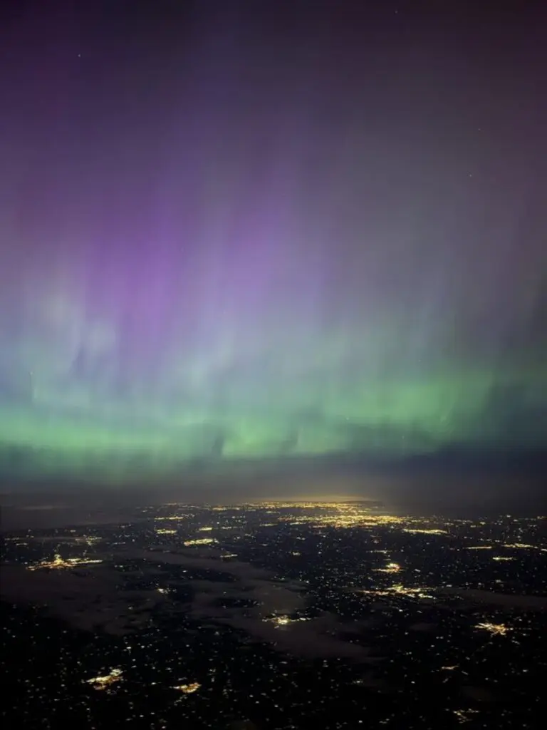 Las fabulosas imágenes de las auroras boreales tras la tormenta solar